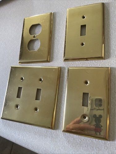 Vintage lot brass wall - lot,